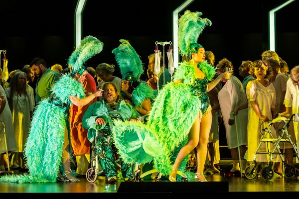 Eleonora Buratto (Mrs. Alice Ford), Nicola Alaimo (Sir John Falstaff), Marie-Nicole Lemieux (Mrs. Quickly), Marie-Nicole Lemieux (Mrs. Quickly), Staatsopernchor
